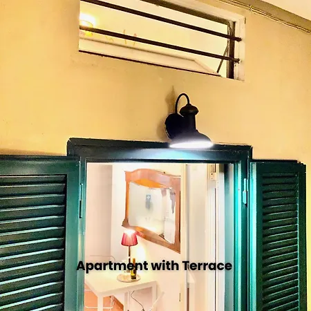 Vacanze Romane Colosseum דירה רומא