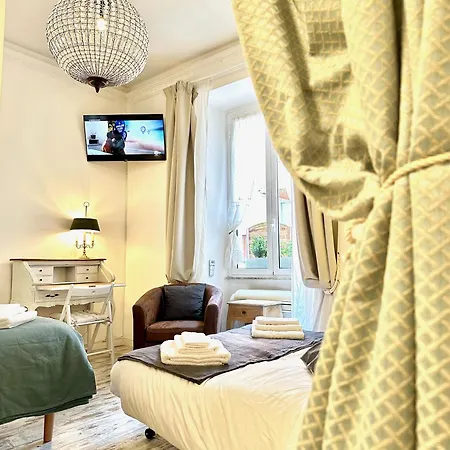 Apartamento Vacanze Romane Colosseum *