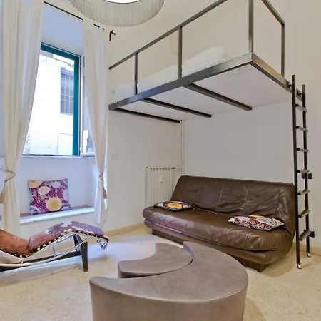 Apartamento Vacanze Romane Colosseum *